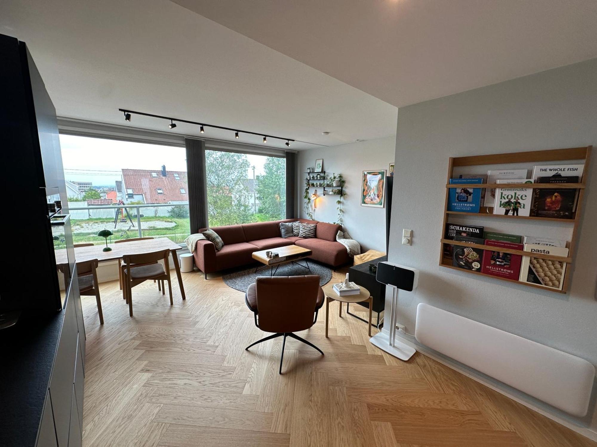 Modern - Perfect For Ons 2024 *